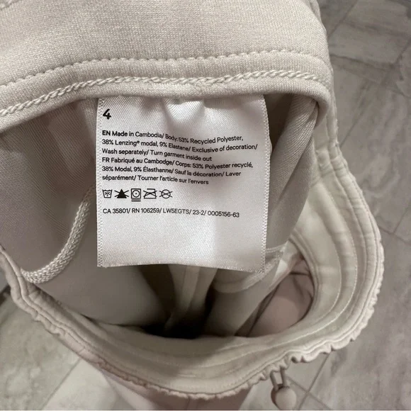 ✅SOLD✅ LuluLemon Softstreme High-Rise Breathable Pant Off White (Bone) US - Picture 11 of 11